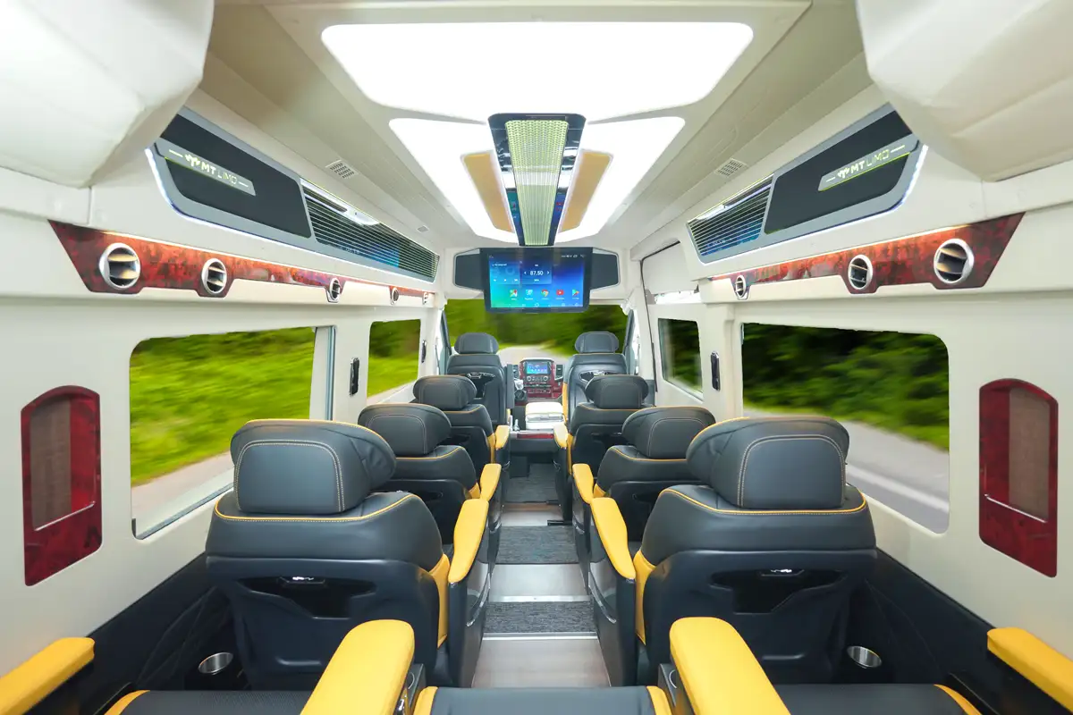 MT LIMO HYUNDAI SOLATI T11 ECO – CÓ TỦ LẠNH